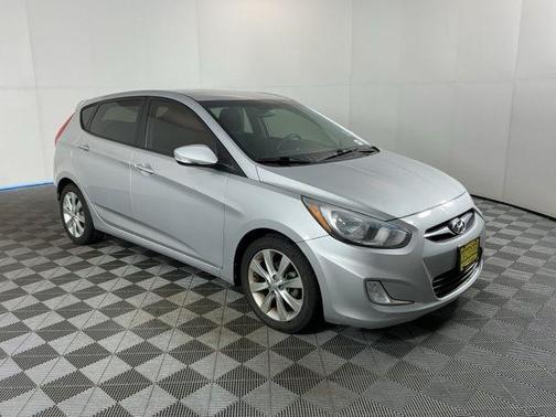2013 Hyundai Accent SE