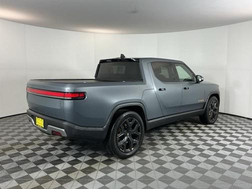 2022 Rivian R1T Adventure