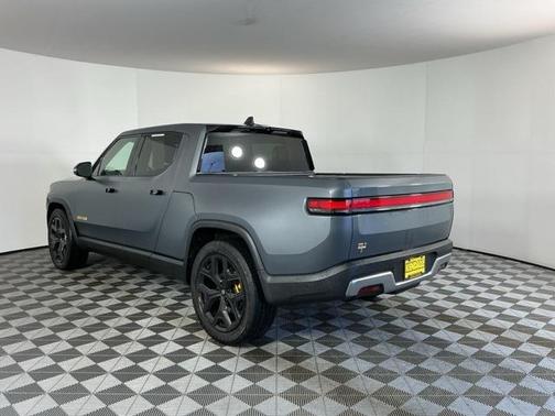 2022 Rivian R1T Adventure
