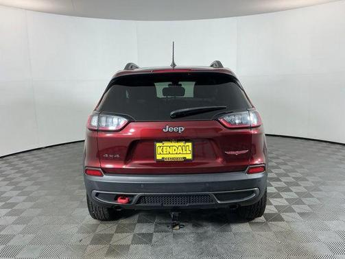Velvet Red Pearlcoat 2019 Jeep Cherokee Trailhawk