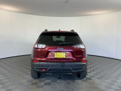 Velvet Red Pearlcoat 2019 Jeep Cherokee Trailhawk