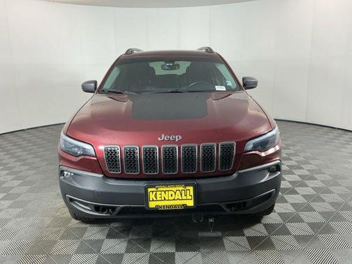 Velvet Red Pearlcoat 2019 Jeep Cherokee Trailhawk