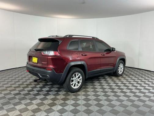 Velvet Red Pearlcoat 2019 Jeep Cherokee Trailhawk
