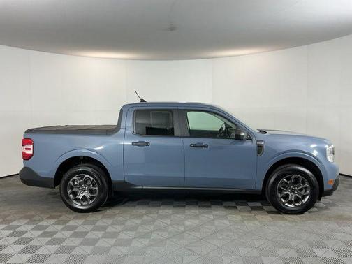 Azure Gray Metallic Tri-Coat 2024 Ford Maverick XLT