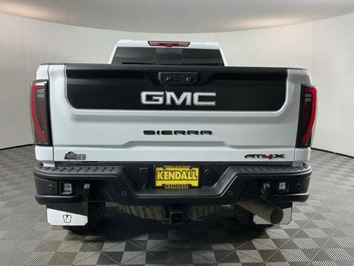 2025 GMC Sierra 2500 AT4X