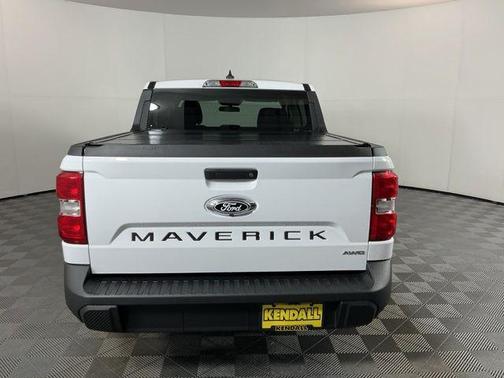 Oxford White 2022 Ford Maverick XLT