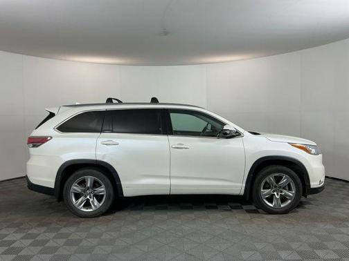 Blizzard Pearl 2016 Toyota Highlander Limited Platinum