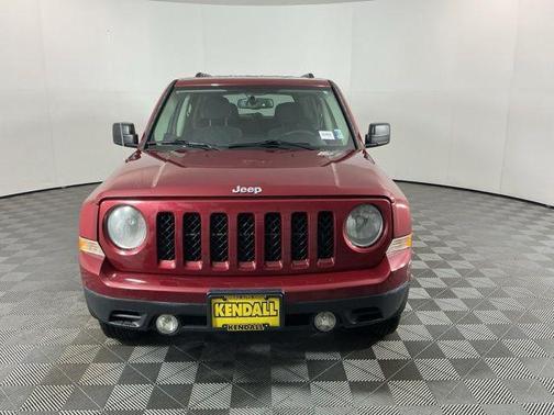 Deep Cherry Red Crystal Pearlcoat 2012 Jeep Patriot Sport