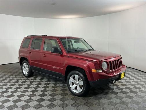 Deep Cherry Red Crystal Pearlcoat 2012 Jeep Patriot Sport