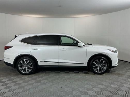 Platinum White Pearl 2023 Acura MDX Technology Package