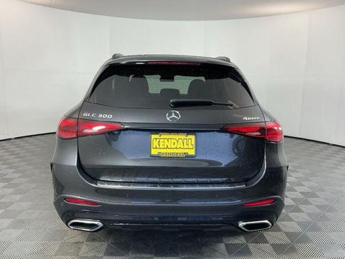 Selenite Gray Metallic 2023 Mercedes-Benz GLC 300 4MATIC