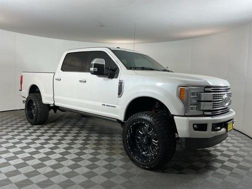 White Platinum 2017 Ford F-350 Platinum