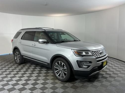 2017 Ford Explorer Platinum