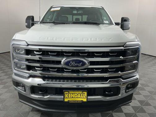 White 2024 Ford F-350 Lariat