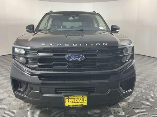 2025 Ford Expedition Max Active 4x4