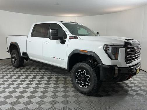 2024 GMC Sierra 2500 AT4