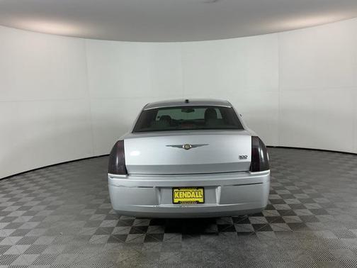 2005 Chrysler 300 Touring