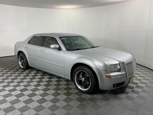 2005 Chrysler 300 Touring