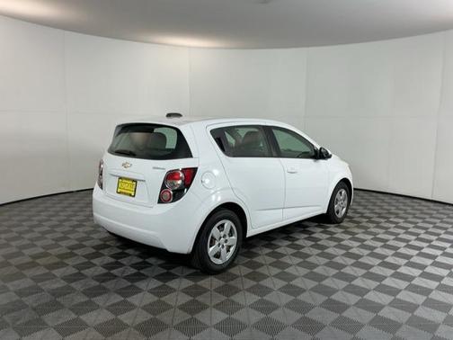 2015 Chevrolet Sonic LS
