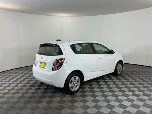 2015 Chevrolet Sonic LS