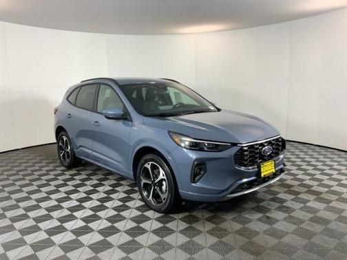 2025 Ford Escape ST-Line Elite