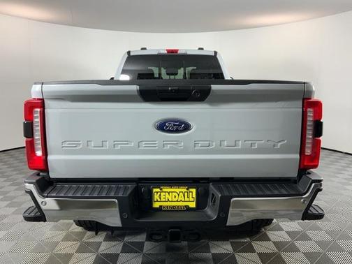 2025 Ford F-350 XLT