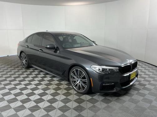 2018 BMW 540 540i