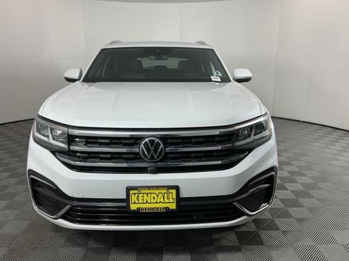 2022 Volkswagen Atlas Cross Sport 3.6L V6 SEL Premium R-Line