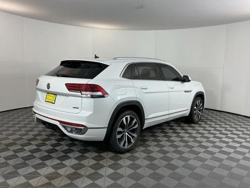 2022 Volkswagen Atlas Cross Sport 3.6L V6 SEL Premium R-Line