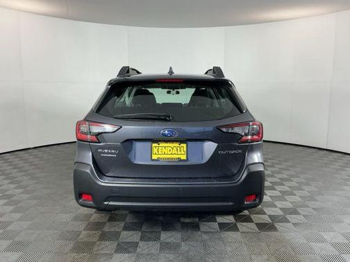 2025 Subaru Outback Base