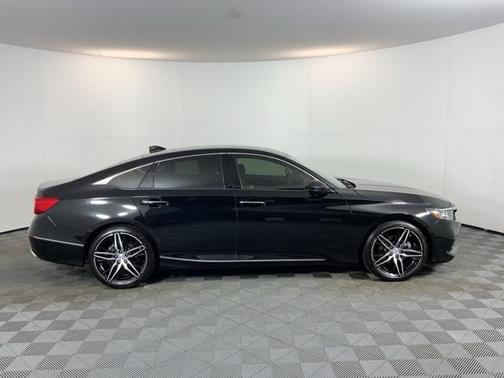 2021 Honda Accord Touring 2.0T