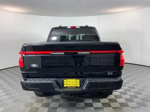2025 Ford F-150 Lightning LARIAT
