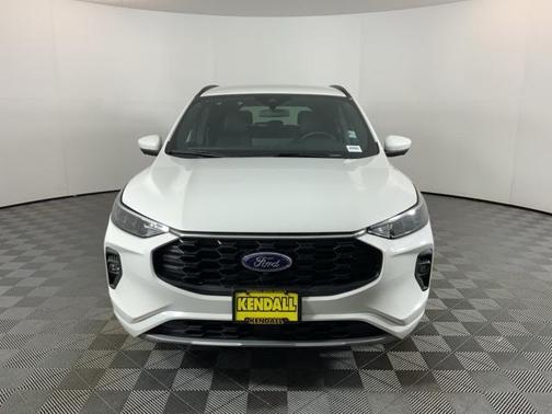 2024 Ford Escape ST-Line Select
