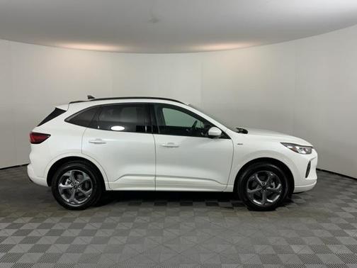 2024 Ford Escape ST-Line Select