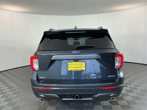 Stone Blue Metallic 2022 Ford Explorer XLT