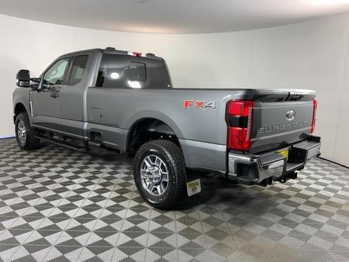 2025 Ford F-350 XLT