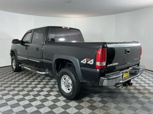 Black 2005 Chevrolet Silverado 2500 LS H/D Crew Cab