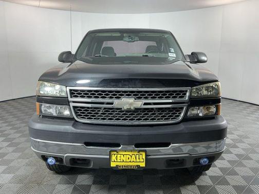 Black 2005 Chevrolet Silverado 2500 LS H/D Crew Cab