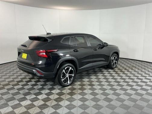 2024 Chevrolet Trax FWD 1RS