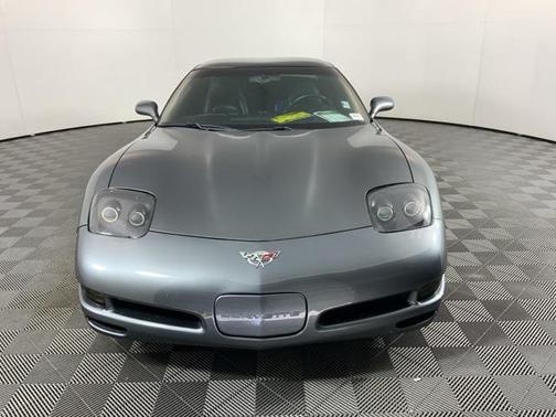 2003 Chevrolet Corvette Base