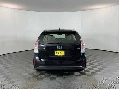 2015 Toyota Prius v Four