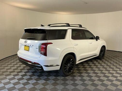 Hyper White 2024 Hyundai PALISADE Calligraphy Night Edition