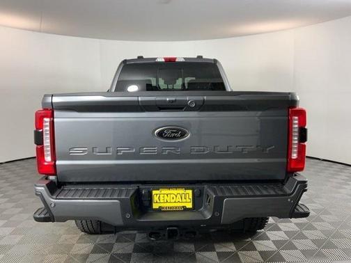 2025 Ford F-250 XLT