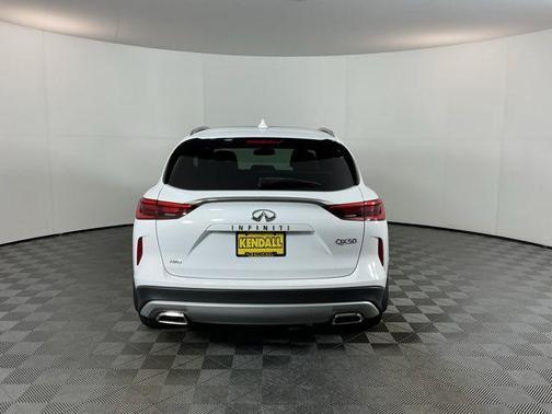 Lunar White 2021 INFINITI QX50 LUXE AWD