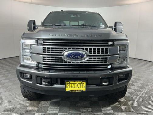 Magnetic 2017 Ford F-350 Platinum