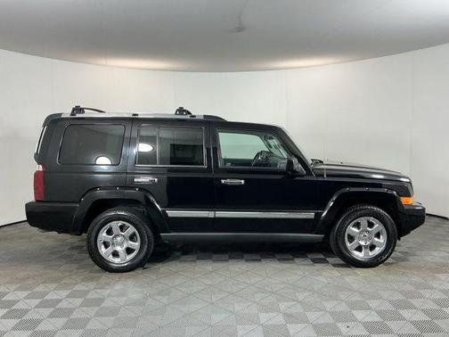 Black Clearcoat 2007 Jeep Commander Limited