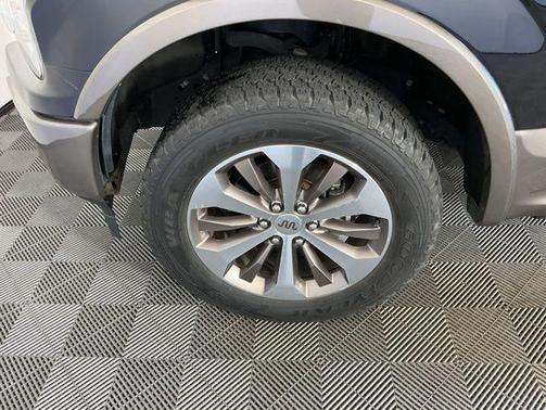 Agate Black Metallic 2019 Ford F-150 King Ranch