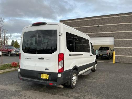 2022 Ford Transit-350 XLT