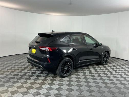 Agate Black Metallic 2023 Ford Escape ST-Line Elite