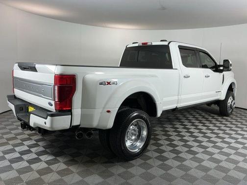 Star White Metallic Tri-Coat 2022 Ford F-450 Limited